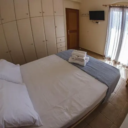 Dp Homes Paros Angairiá